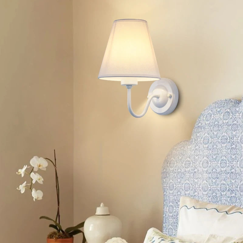 Liam Lamp